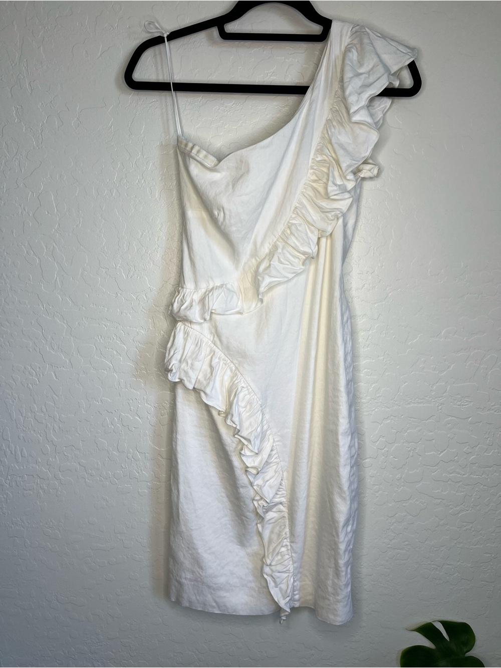 Nicole Miller White One-Shoulder Ruffle Dress